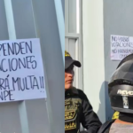 SJM: Colegio suspende votaciones por falta de material electoral