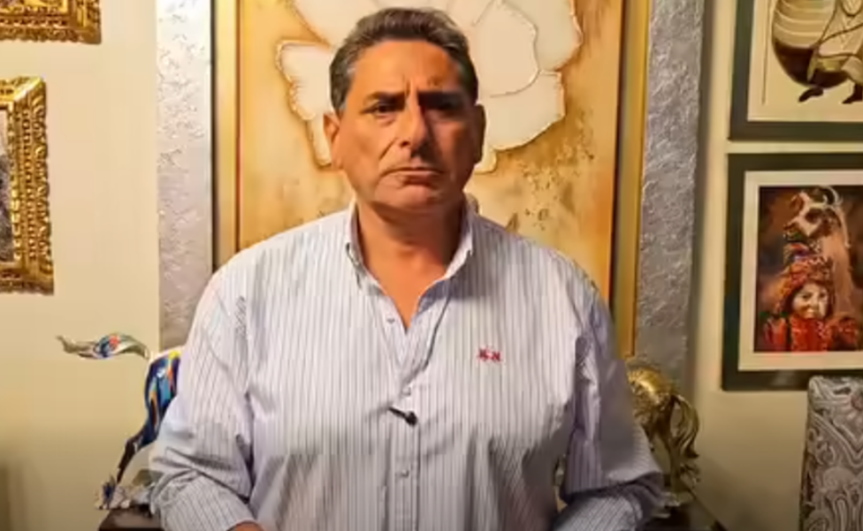 Carlos Álvarez denuncia «robo» electoral y exige la destitución de Piero Corvetto