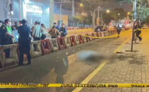 Universitario muere apuñalado al defender a sus amigas de presunto acoso en el Cercado de Lima