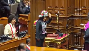Captan a Rosangella Barbarán haciendo «gesto de asco» durante juramentación de diputada de JP